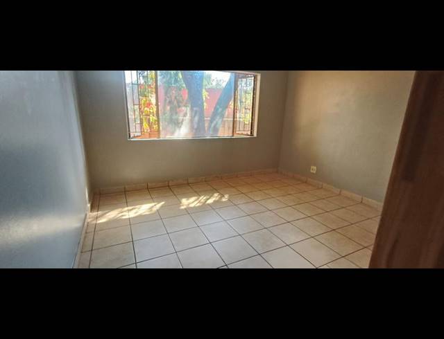 3 BEDROOM HOUSE FOR SALE IN WOLMER